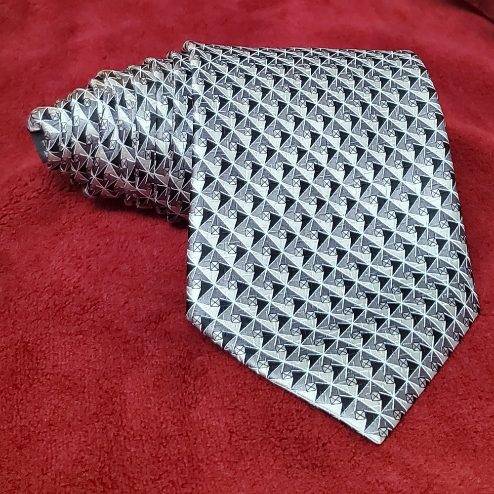 Men's Umberto Frasi Fine Silk Geometric Tie